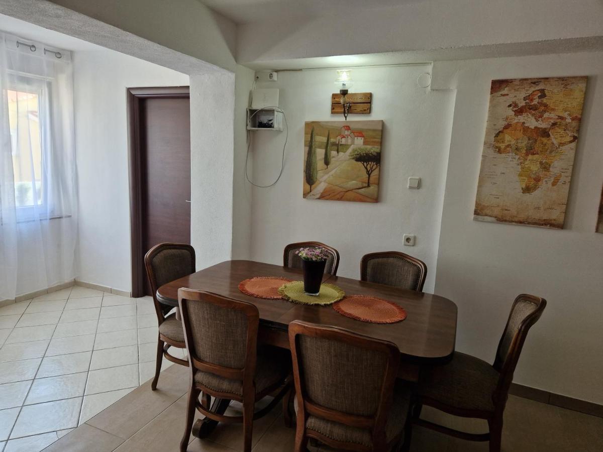 Apartmani Sidro Senj Senj  Habitación foto
